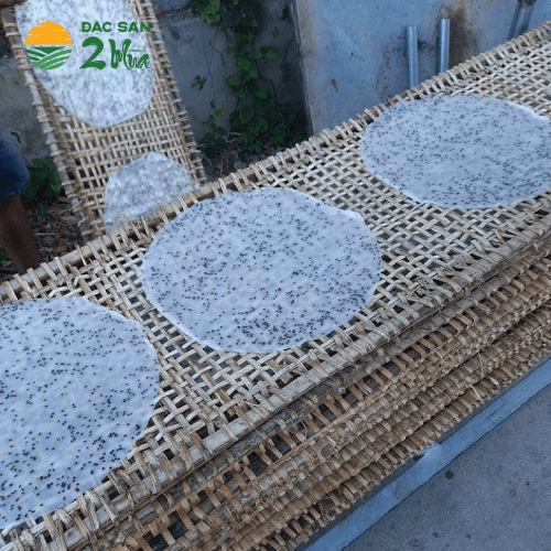 Bánh tráng mè đen Bình Định — 2